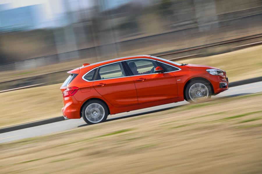  BMW 220i Active Tourer Luxury Line 2016 года  (CN) (фото 14 из 34)